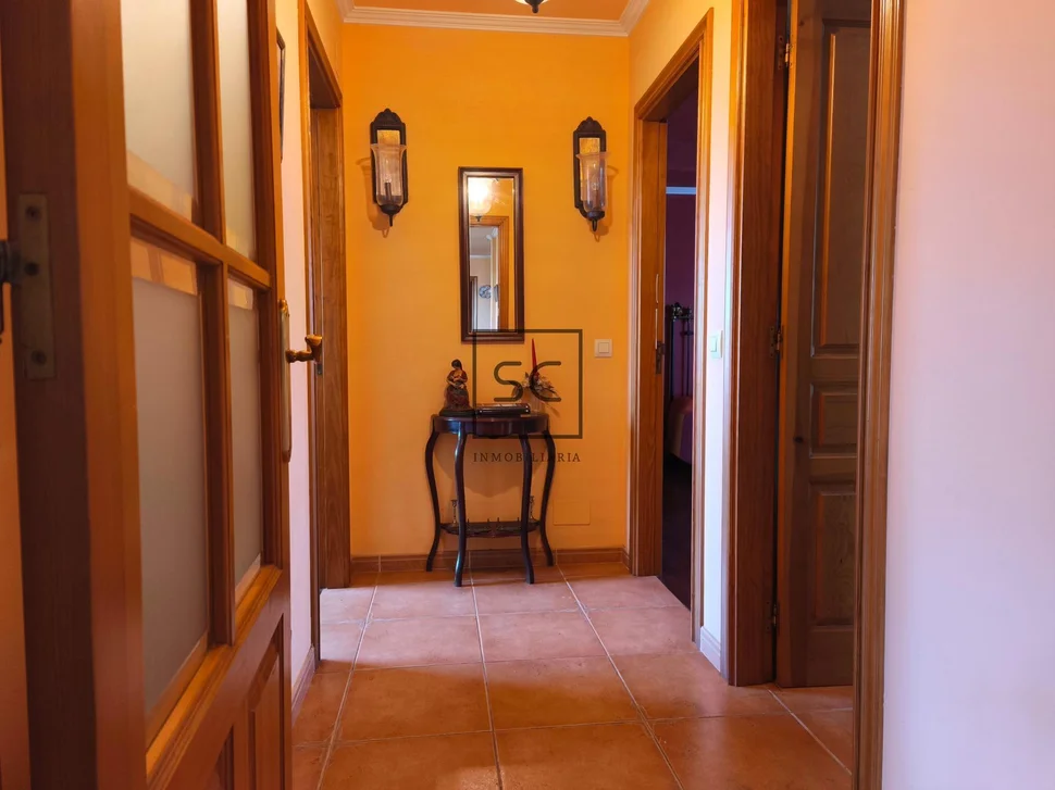 Chalet con piscina en ares