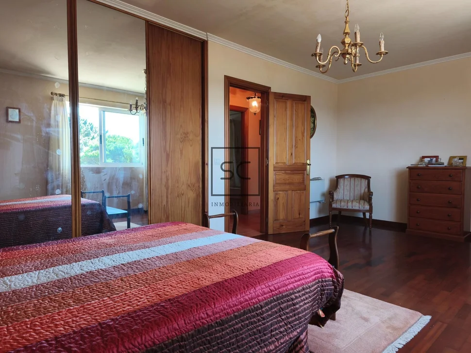 Chalet con piscina en ares