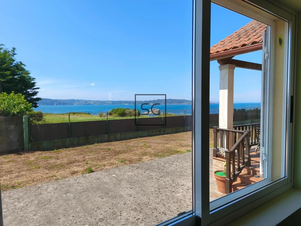 Chalet con piscina en ares