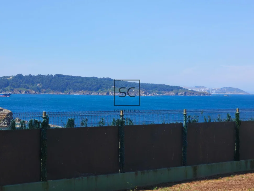 Chalet con piscina en ares