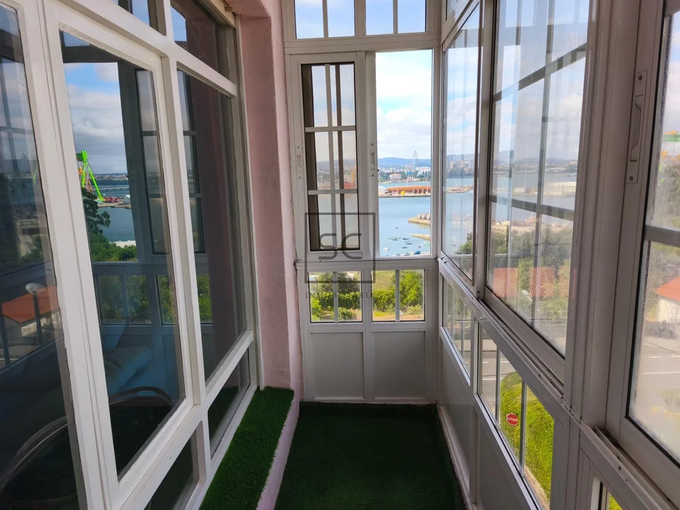 Piso con vistas a la ría en fene