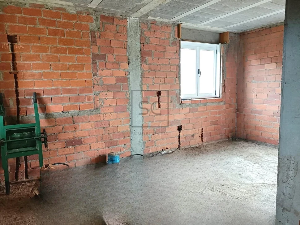 Casa con amplia parcela en Sequeiro, Valdoviño