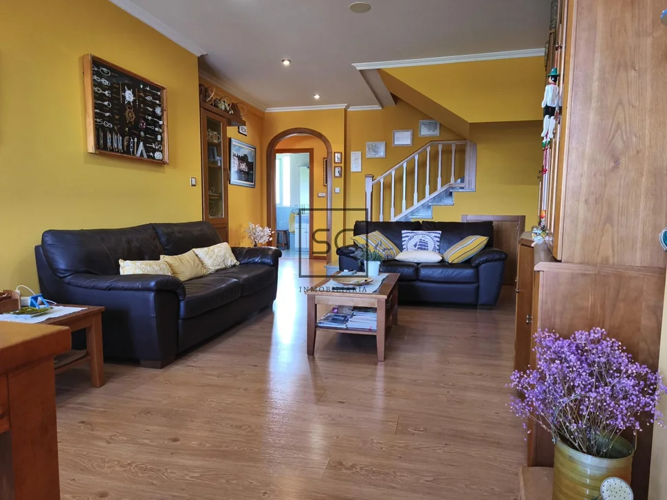 Dúplex con terrazas en neda