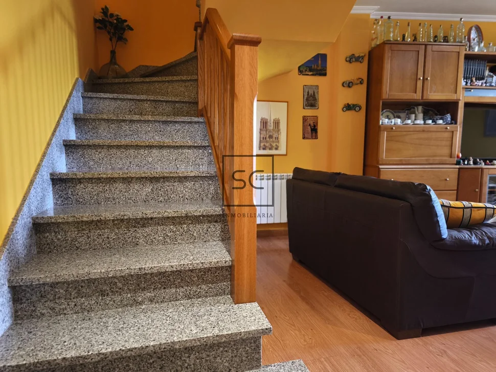 Dúplex con terrazas en neda