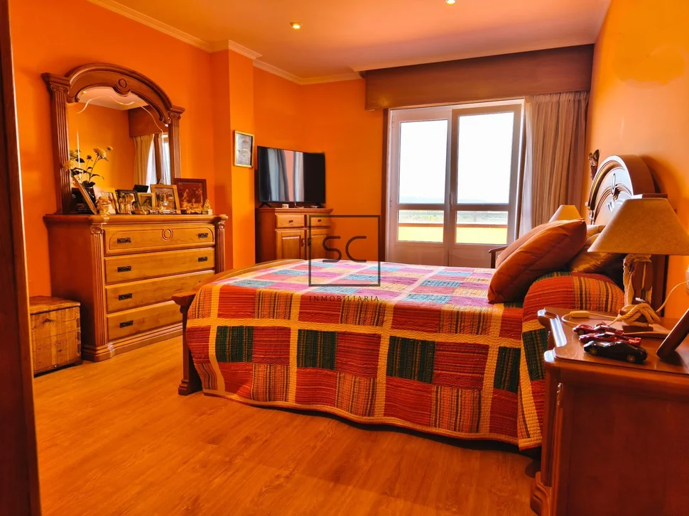 Dúplex con terrazas en neda