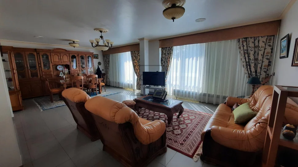 Vivienda independiente con múltiples posibilidades