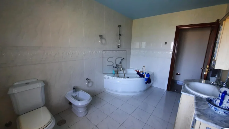 Vivienda independiente con múltiples posibilidades