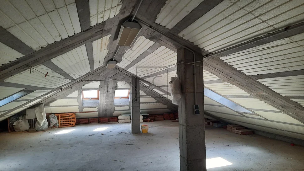 Vivienda independiente con múltiples posibilidades