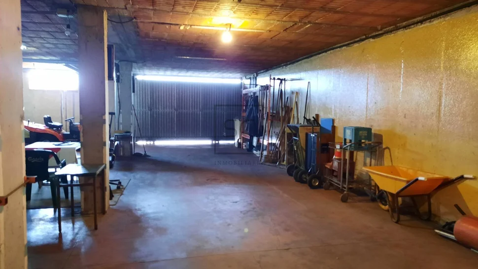 Vivienda independiente con múltiples posibilidades