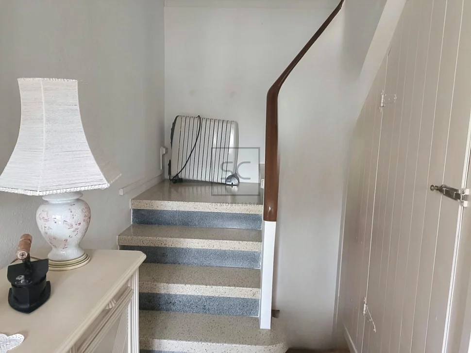 Casa adosada con 3 habitaciones en cedeira