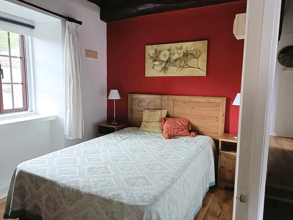 Casa adosada con 3 habitaciones en cedeira