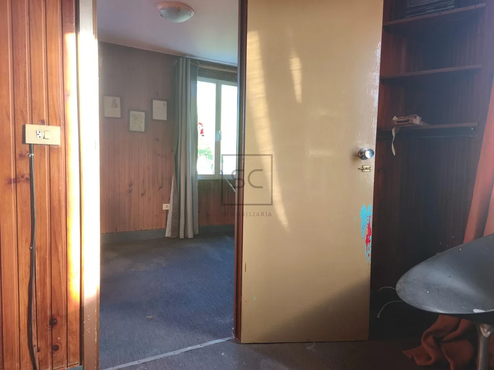 Dos viviendas independientes con finca en ferrol