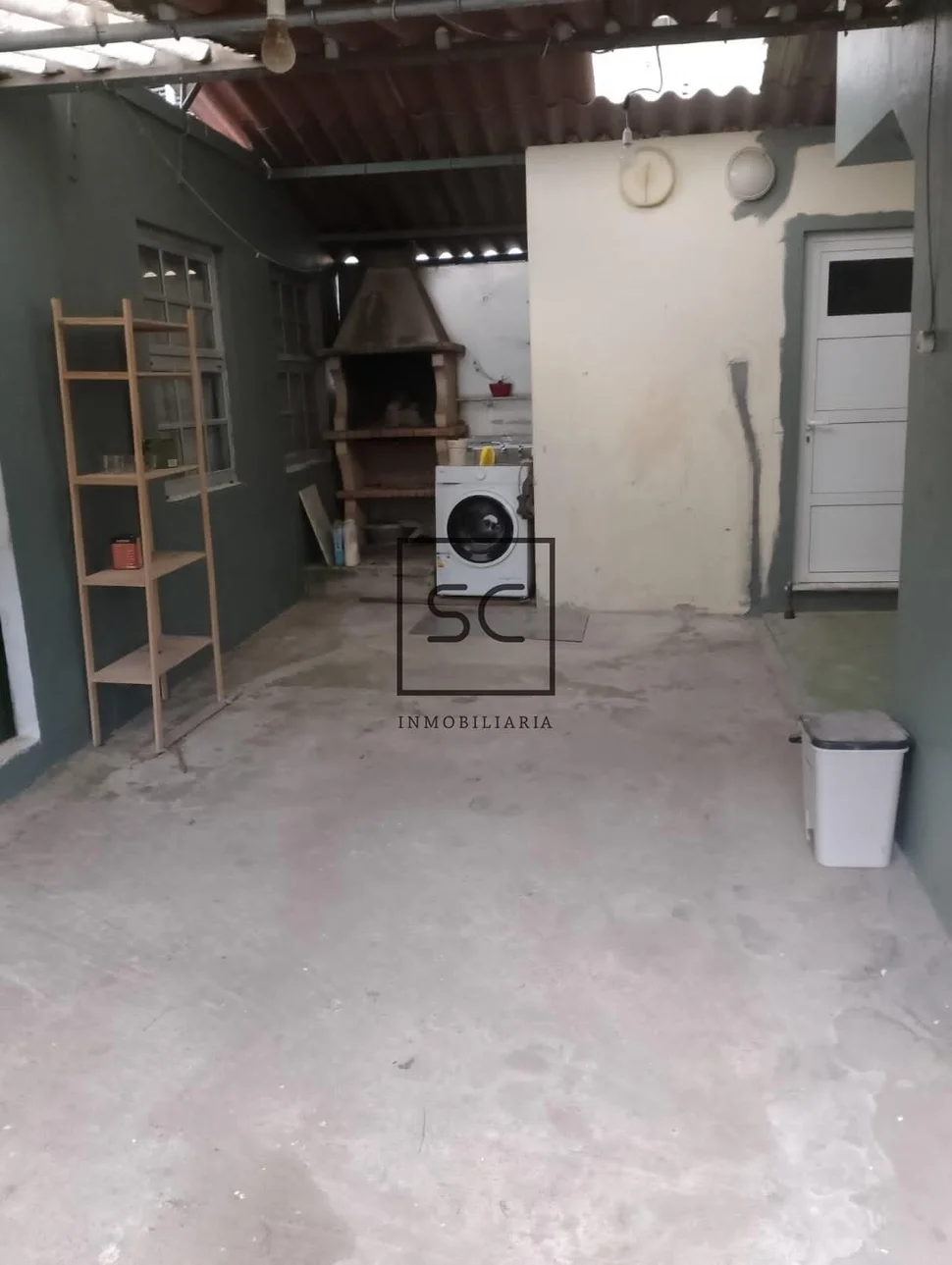 Casa con finca en lago, valdoviño