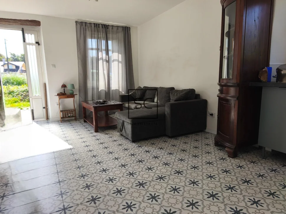 Casa con finca en lago, valdoviño