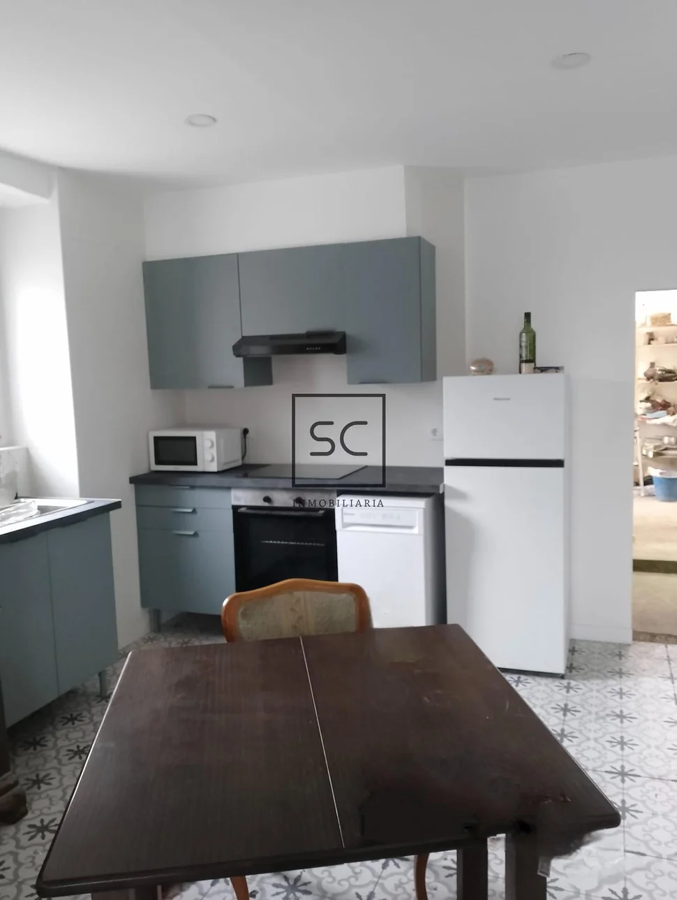 Casa con finca en lago, valdoviño