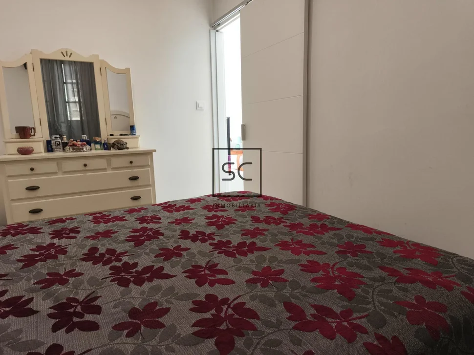 Casa con finca en lago, valdoviño