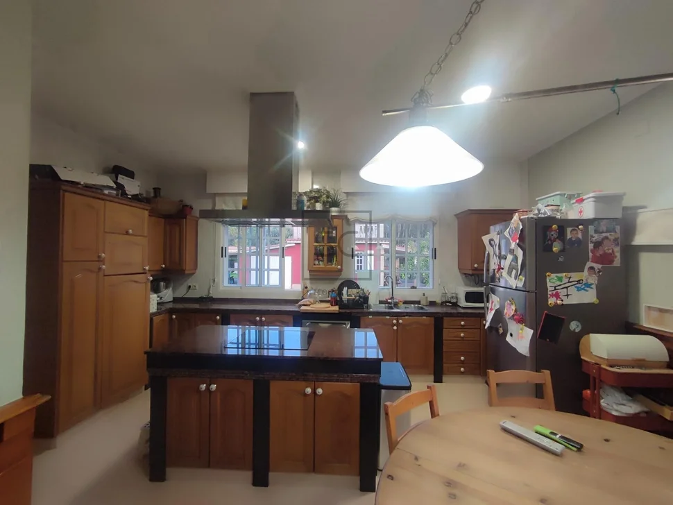 Elegante chalet en el val narón