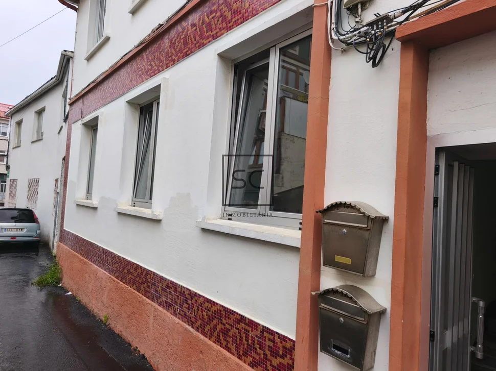 Bajo vivienda en catabois-ferrol