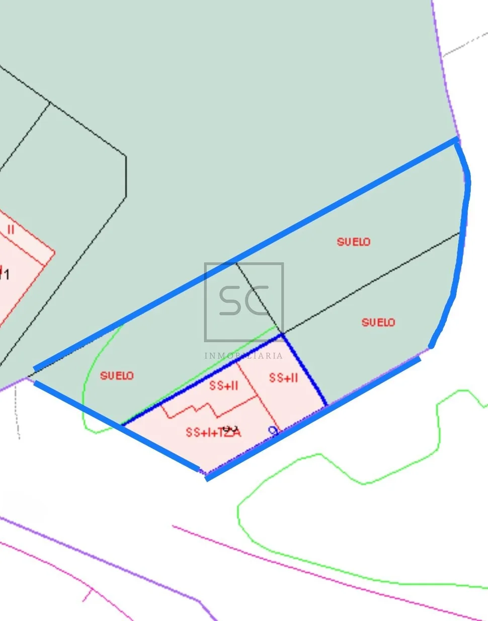 Vivienda de 4 plantas con finca en mugardos