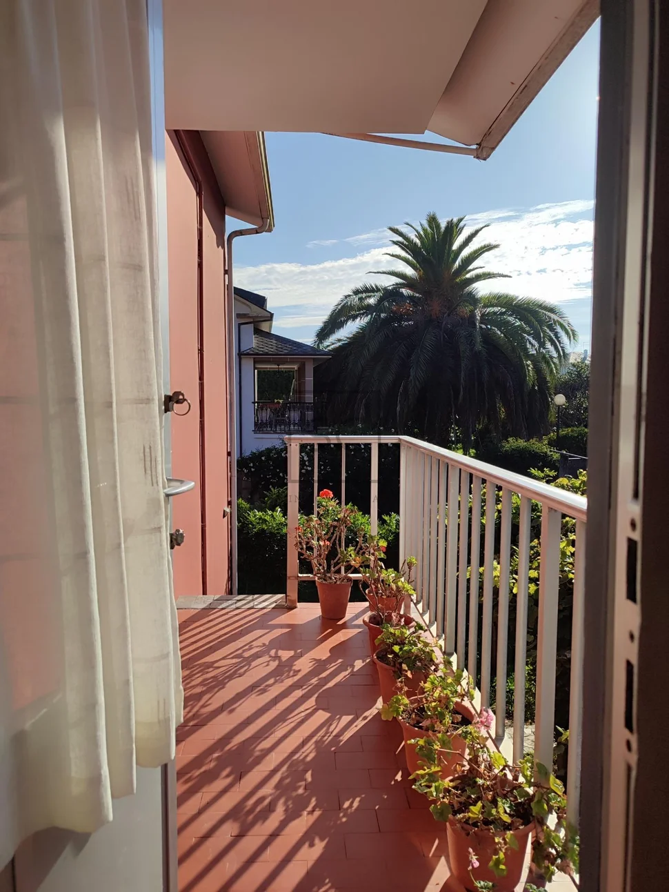 Voluminoso chalet en ares