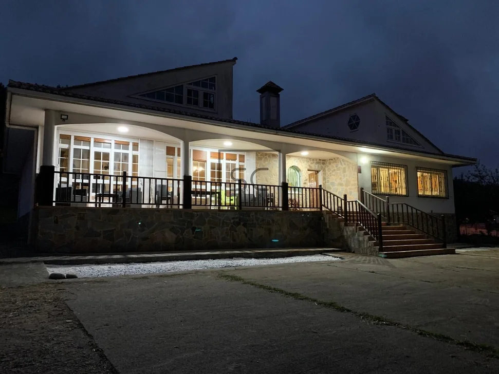Soleado chalet en Vilasanche Ferrol