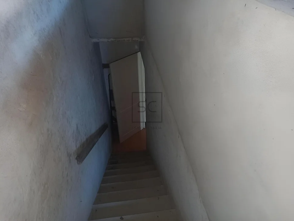 Casa con finca para rehabilitar en solar urbano