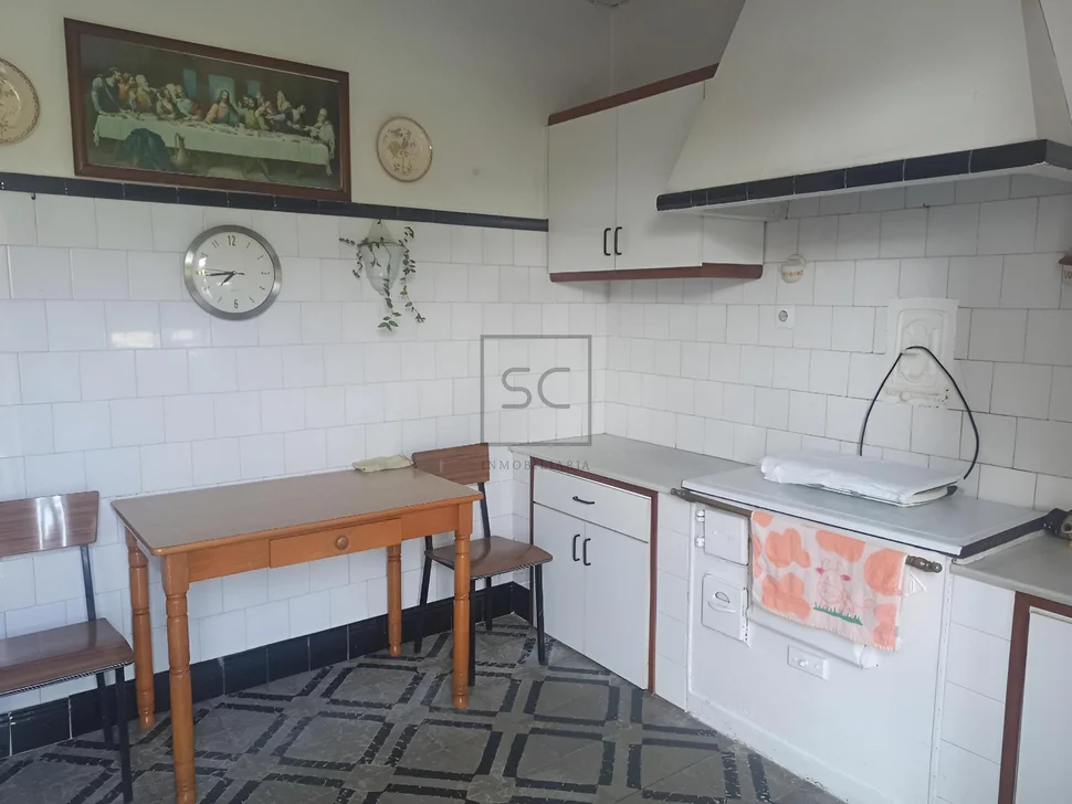 Casa con finca para rehabilitar en solar urbano