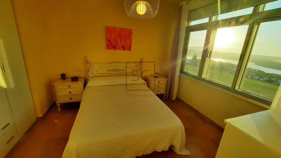 Piso amueblado con vistas al mar