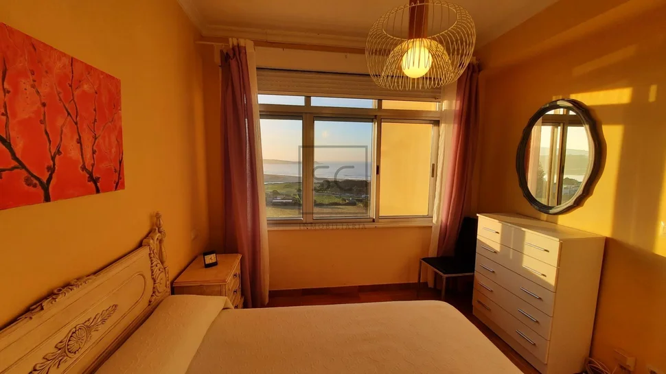 Piso amueblado con vistas al mar
