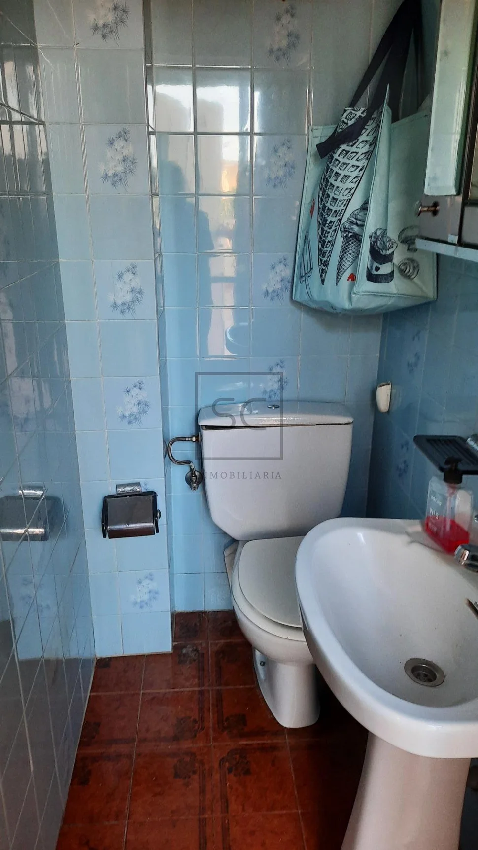 Amplia primera planta en piñeiros-naron