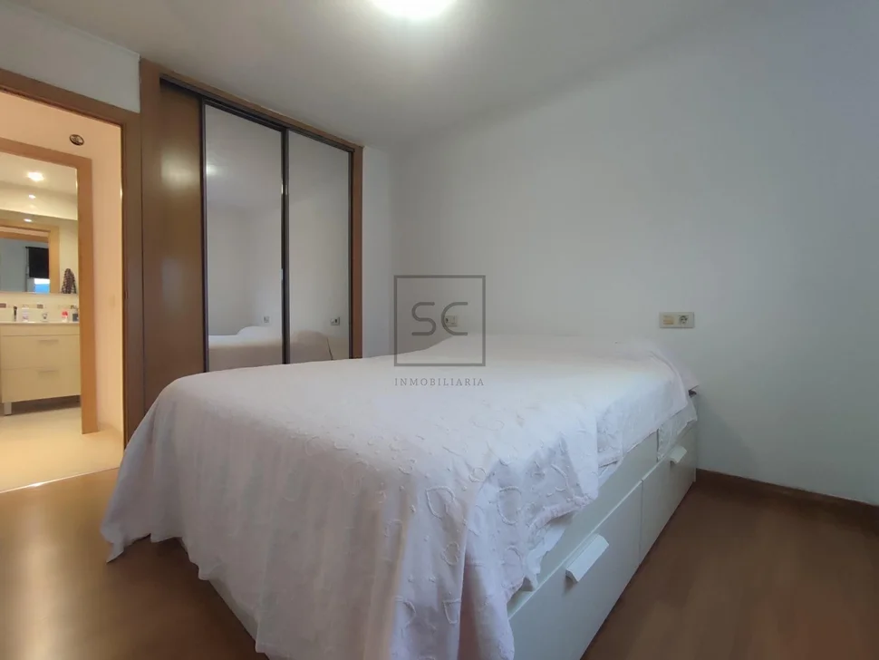 Piso recientemente reformado en caranza ferrol