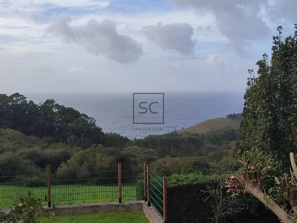 Casa con vistas al mar