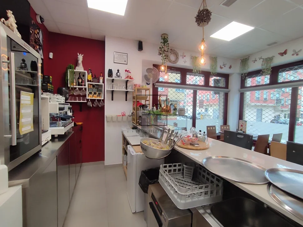 Local de hostelería en porta nova ferrol