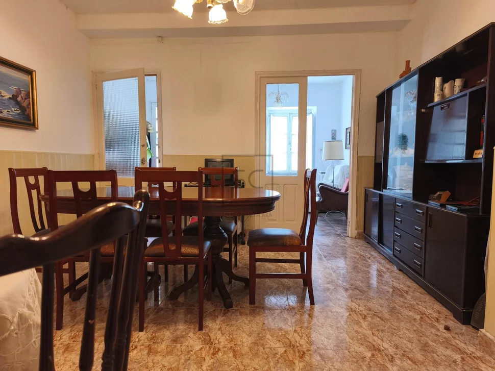 Casa adosada en xubia, narón