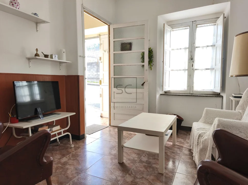 Casa adosada en xubia, narón