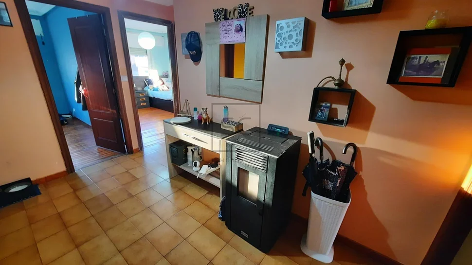 Piso tercero en santa cecilia