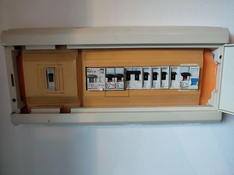 Planta baja con finca en la mourela neda