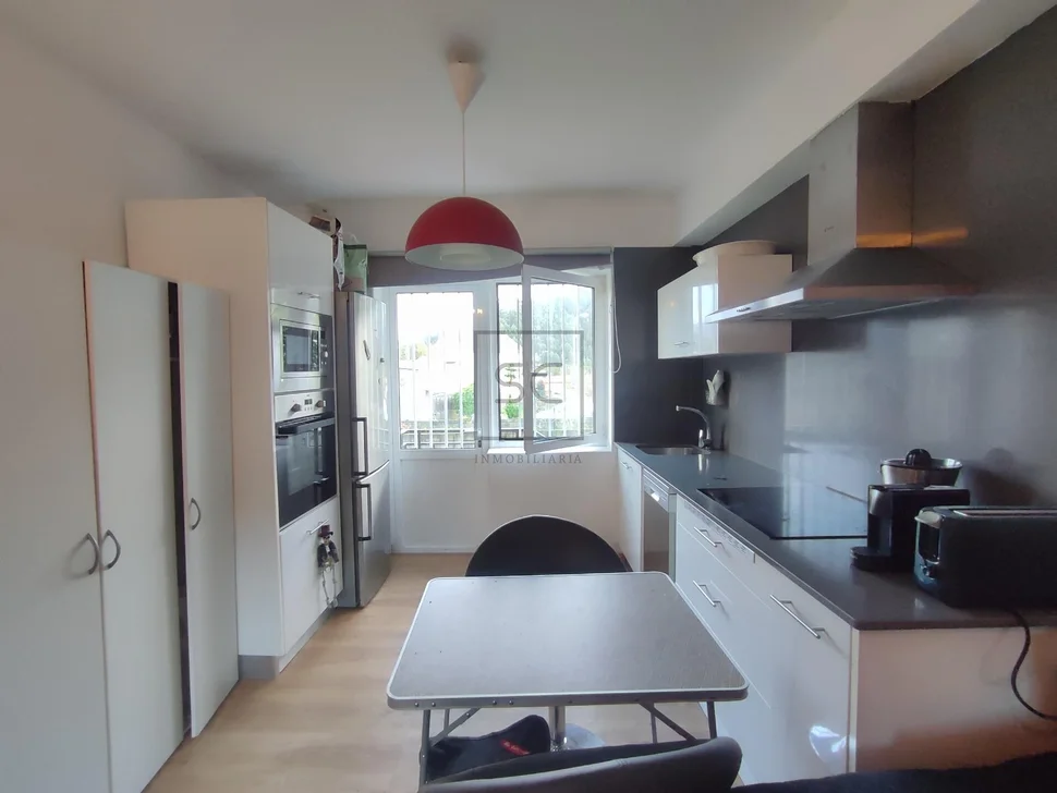 Planta baja con finca en la mourela neda