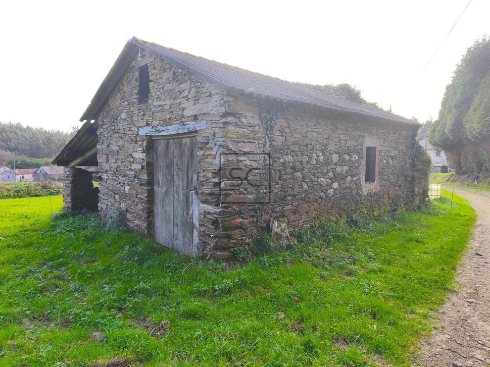 Casa de piedra en vilaboa, valdoviño
