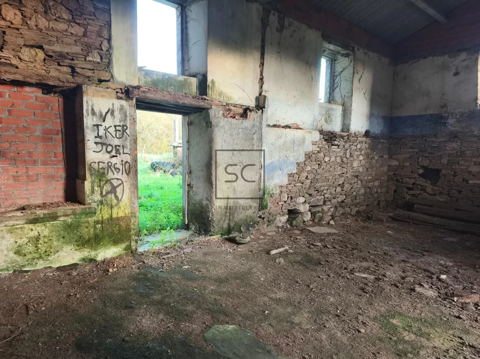 Casa de piedra en vilaboa, valdoviño