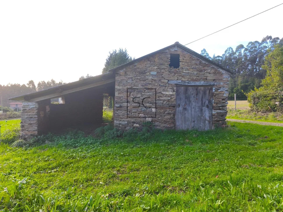 Casa de piedra en vilaboa, valdoviño