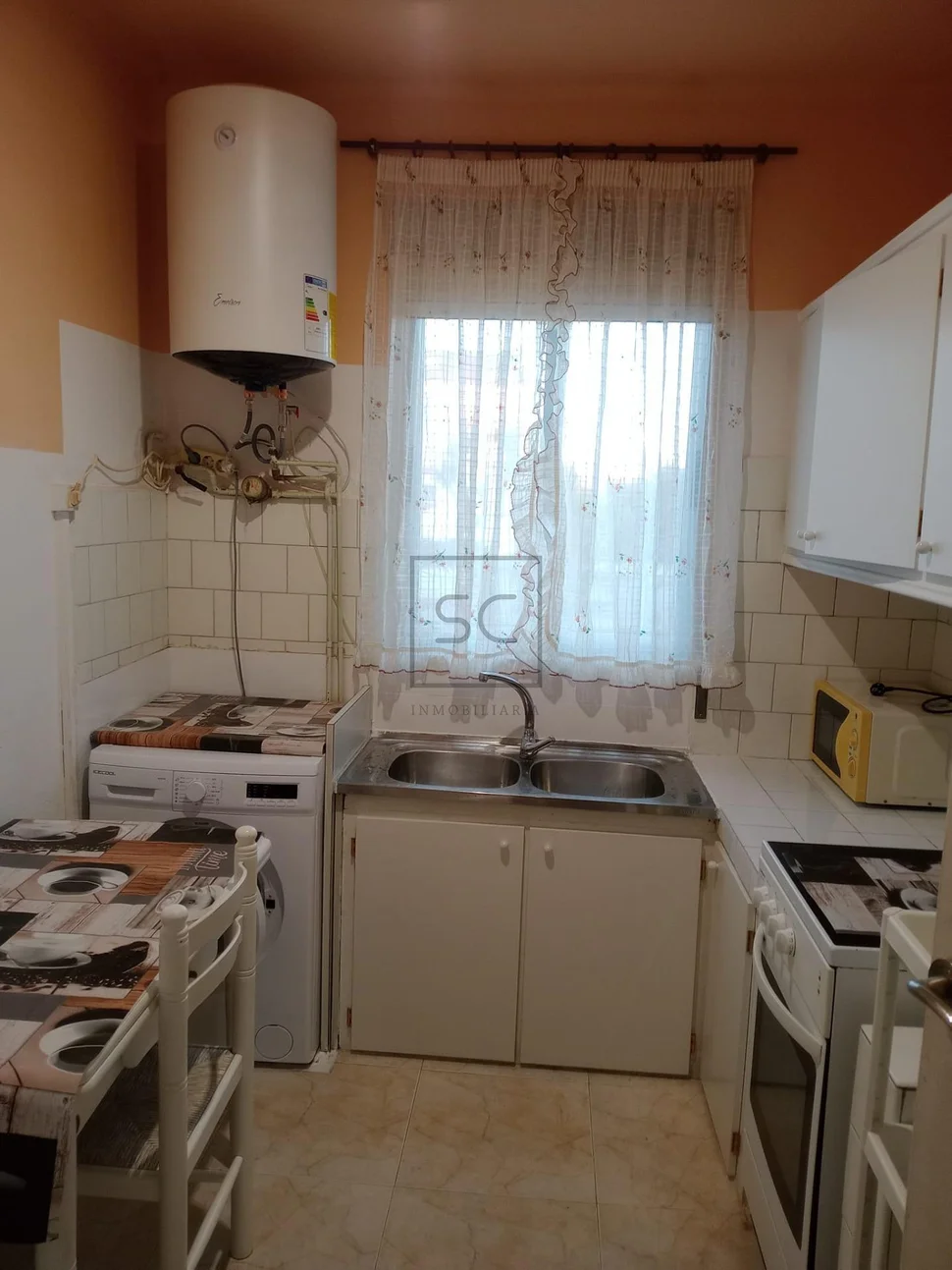 Primer piso sin ascensor en catabois-ferrol