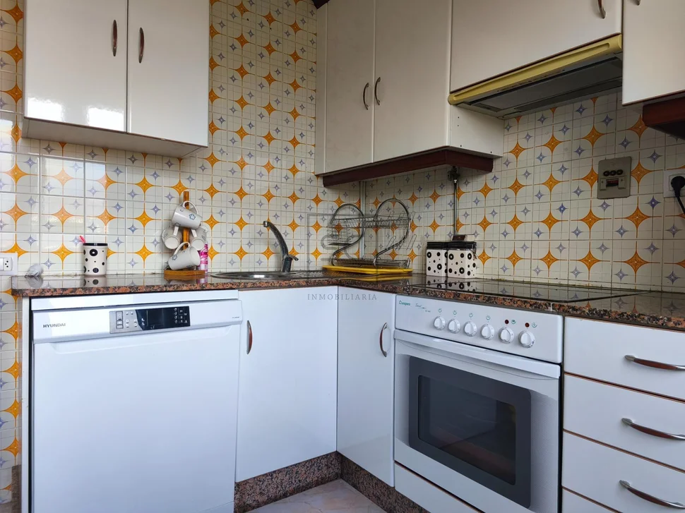 Piso con vistas laterales al mar en mugardos