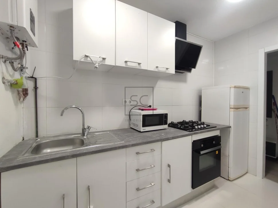 2º piso reformado en viviendas de bazán caranza