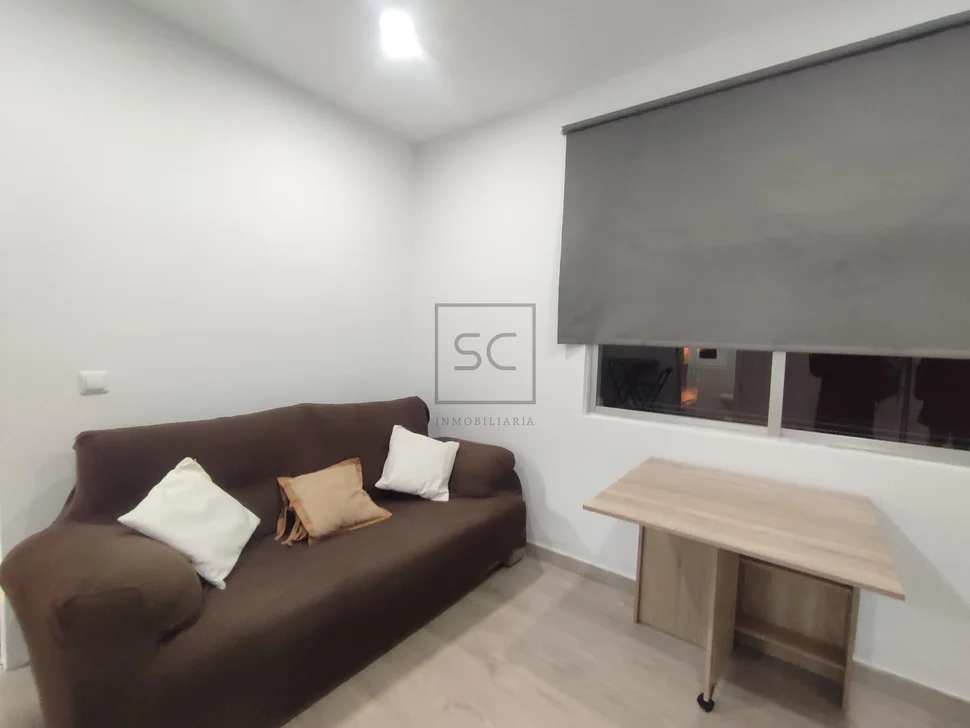 2º piso reformado en viviendas de bazán caranza