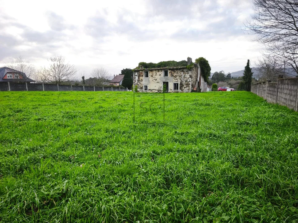 Finca edificable, o feal, narón