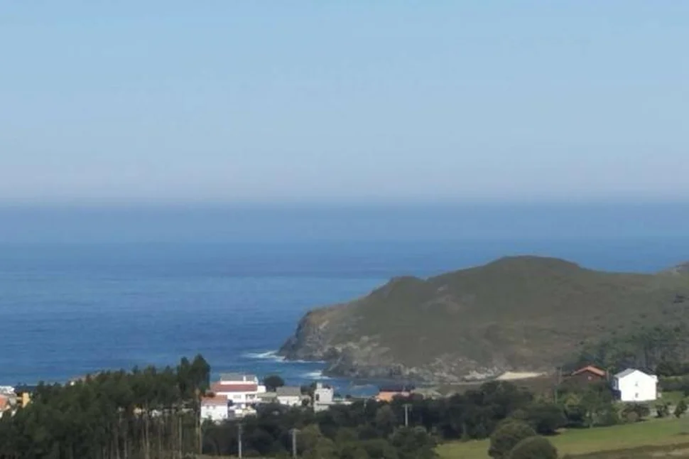 Casa con vistas al mar en pantín, valdoviño