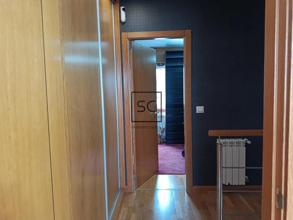 Dúplex con terraza en narón