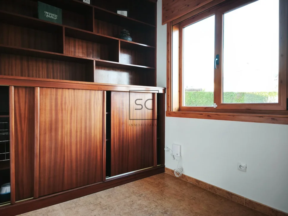 Casa de planta baja en ares