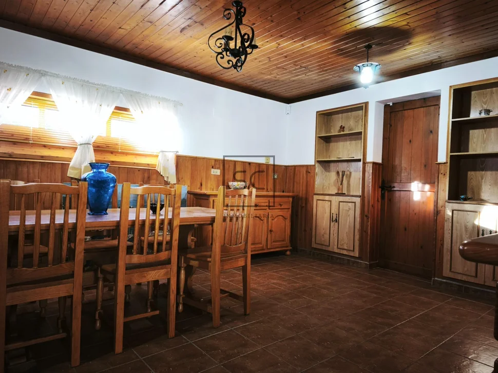 Casa de planta baja en ares